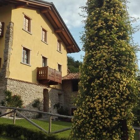 Agriturismo Il Posto Delle Fragole San Giovanni Bianco Extérieur photo